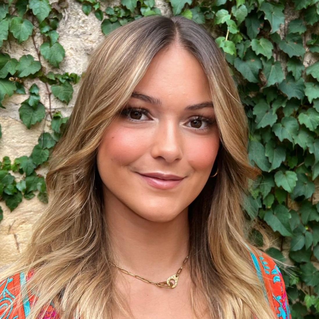 Camille - Relations Client